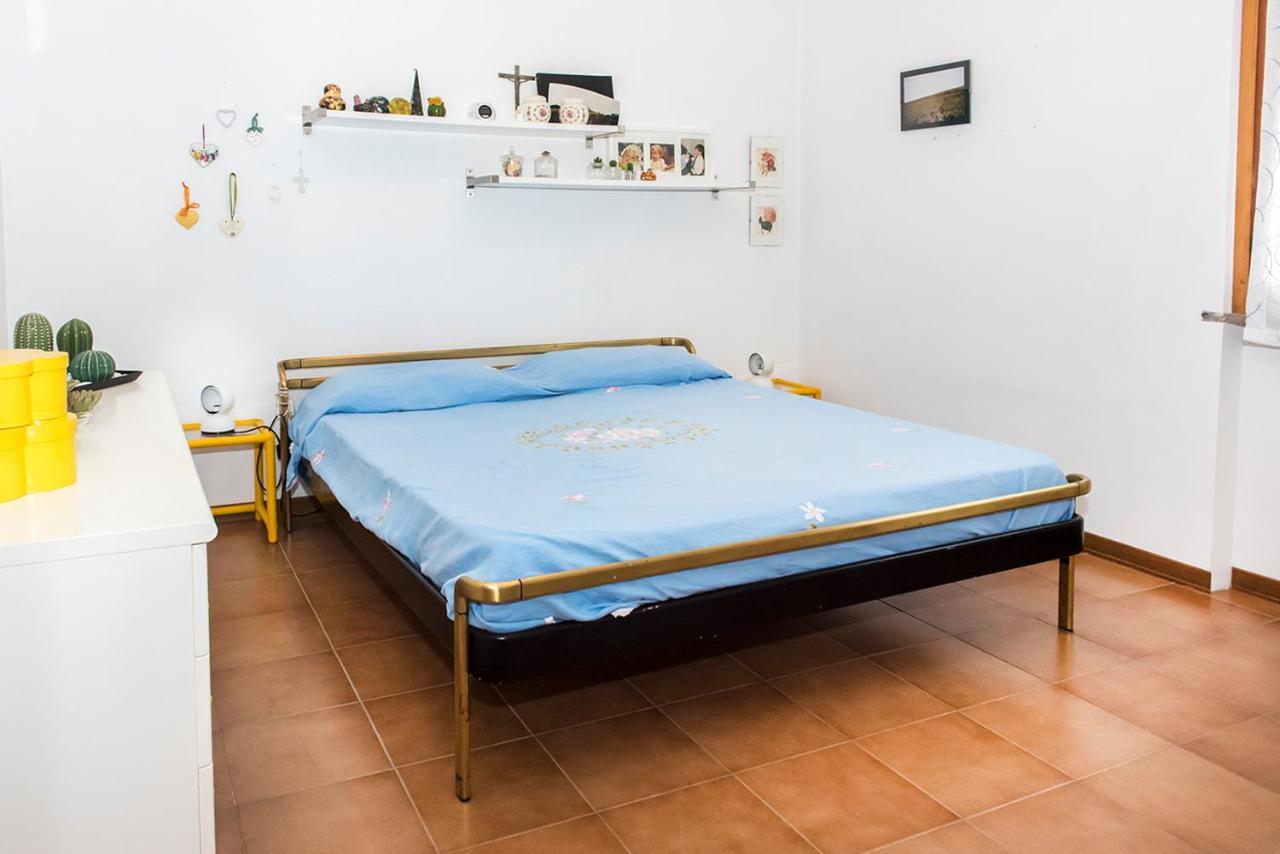 S288 - Sirolo, Ampio Trilocale In Zona Centrale Buitenkant foto